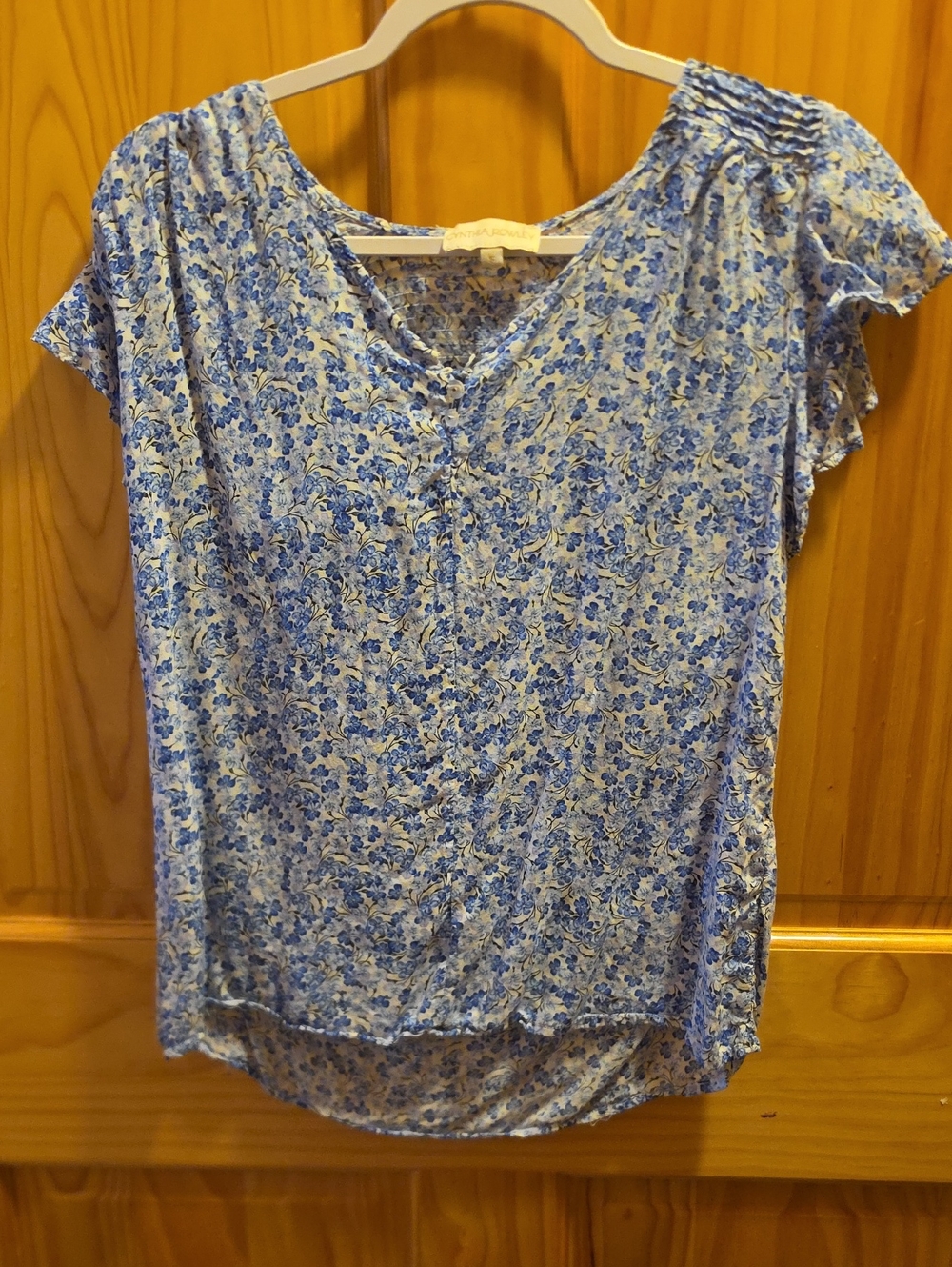Cynthia Rowley Blue Floral V-Neck Tunic Top